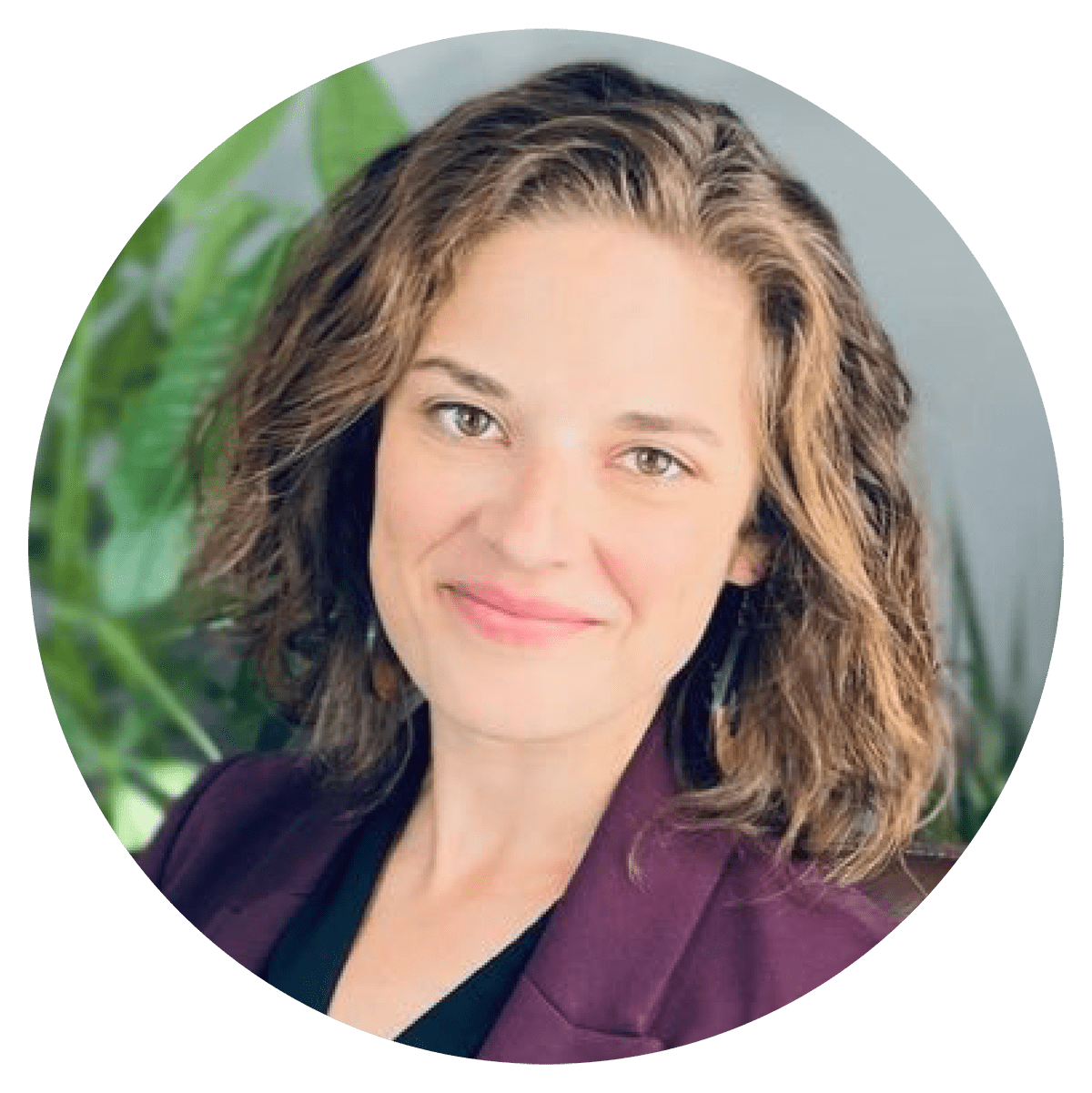 Lauren Bennett McGinty Explore Minnesota Director Headshot Round